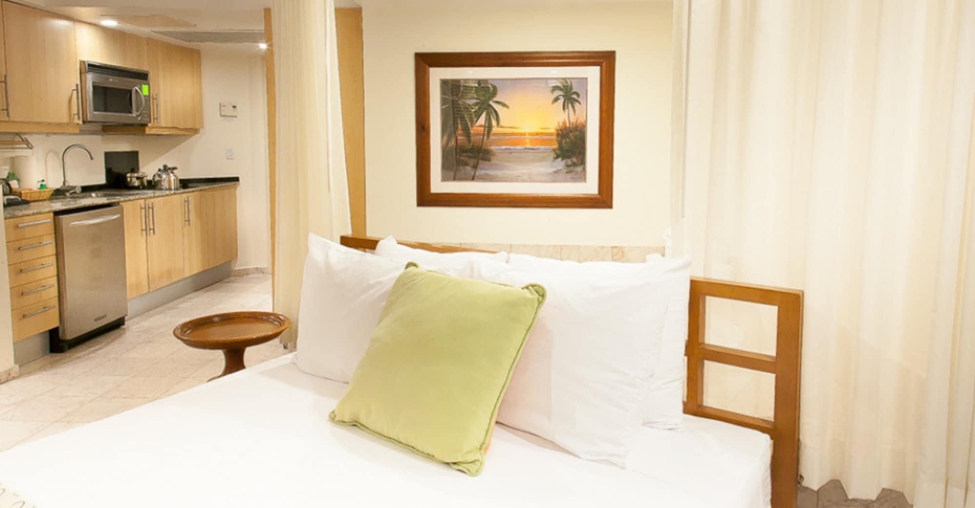 The Marlin At Taino Beach Resort ฟรีพอร์ต ภายนอก รูปภาพ